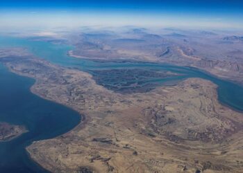 Kapal Tanker Kuwait Diserang