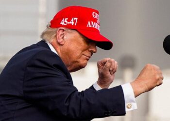 Rencana Trump Rebut Minyak Iran