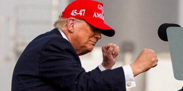 Rencana Trump Rebut Minyak Iran