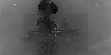 Serangan Kapal Induk Drone Iran