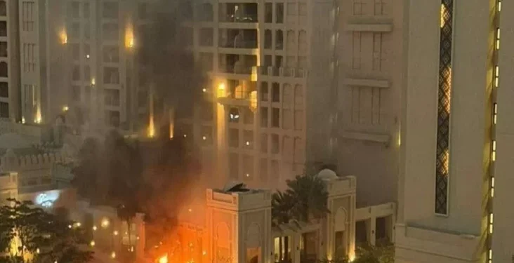 Perang Panjang Iran Melawan AS